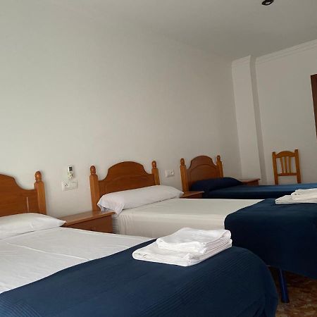 Hostal Magana Malaga Exterior photo