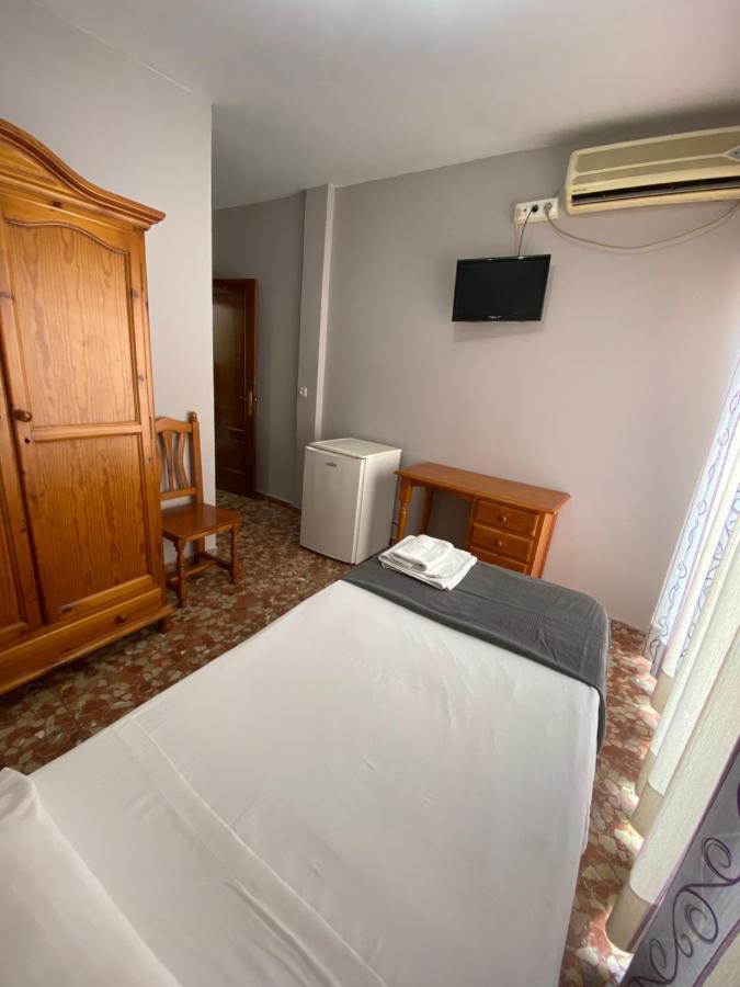 Hostal Magana Malaga Exterior photo